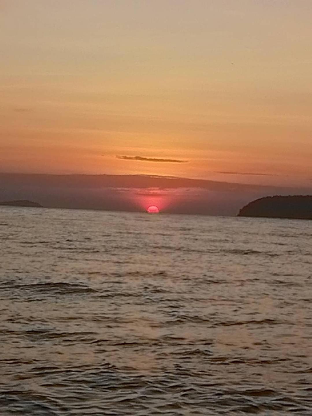 Massuwan Karon Beach Ban Saiyuan Εξωτερικό φωτογραφία